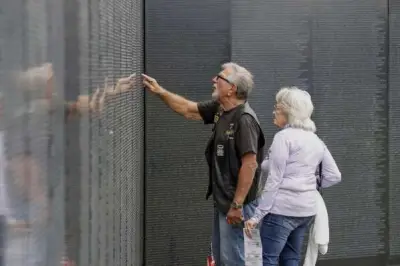 'This makes it real': Traveling replica of Vietnam Veterans Memorial and education center open through Sunday in Antioch