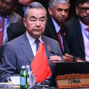 Rubio and Chinese Diplomat Vie for Influence in Asia Over Trump’s Tariffs
