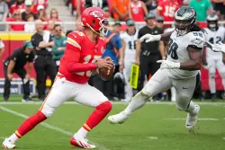 Eagles Week 2 stock watch: Young boisterous defense overcomes early mistakes